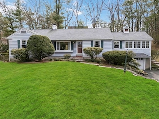 101 Burlington St, Lexington, MA 02420