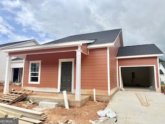 211 Lenox Cir, Lagrange, GA 30241