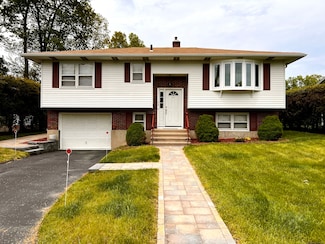 42 Partridge Dr, Waterbury, CT 06708
