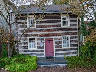 303 E Main St, Abingdon, VA 24210