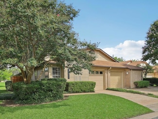 11608 Norwegian Wood Dr, Austin, TX 78758