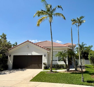 522 Live Oak Ln, Weston, FL 33327