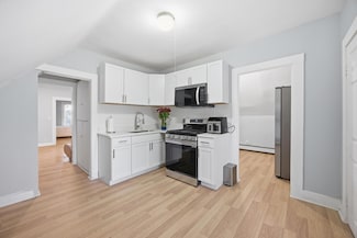 873 Sherburne Ave, Saint Paul, MN 55104