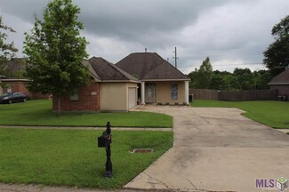 12592 Woodland Hill Dr, Denham Springs, LA 70706