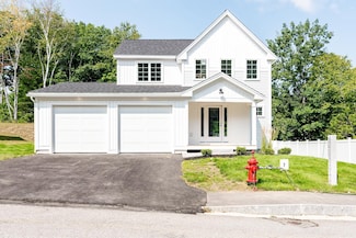 7 Banner Dr, Dover, NH 03820