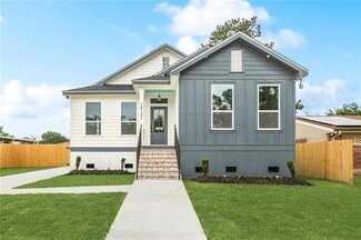 10131 Springwood St, New Orleans, LA 70127
