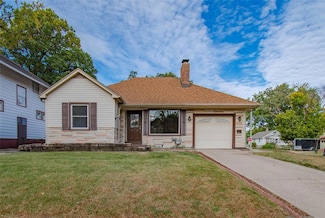 3124 E 7th St, Des Moines, IA 50316