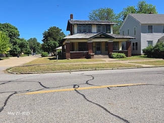 1324 W Maine Ave, Enid, OK 73703
