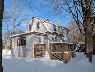 25 Graves St, South Deerfield, MA 01373