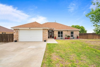 156 Lake View Terrace, Three Rivers, TX 78071