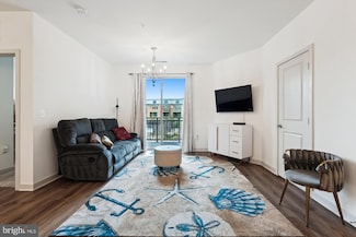 10755 Fairgrounds Dr Unit 227, Fairfax, VA 22030
