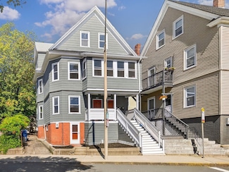 471 Medford St Unit 1, Somerville, MA 02145