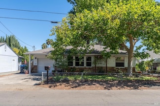 149 Cresta Dr, Ukiah, CA 95482