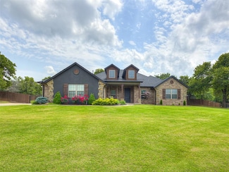 668 Breezy Hill Rd, Edmond, OK 73025