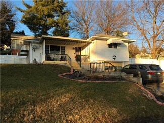 397 5th Ave, Waynesburg, PA 15370