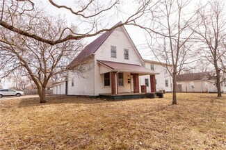 161 N Mapleton St, Columbus, IN 47201