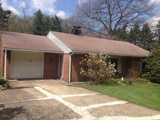 1100 Edgewood Rd, Beaver Falls, PA 15010