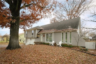 10128 Nall Ave, Overland Park, KS 66207