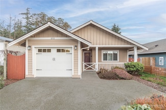 652 Mcpherson St, Port Townsend, WA 98368