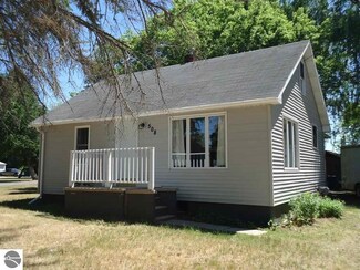 508 E Webster St, Coleman, MI 48618
