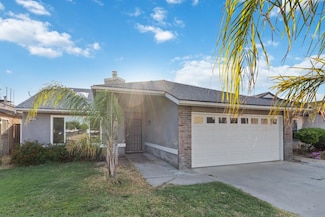 2433 N Knoll Ave, Fresno, CA 93722