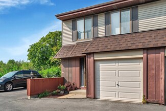 1911 Parklake Dr Unit A, Morris, IL 60450