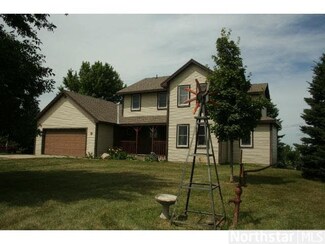1030 1030 Common St SE, Watertown, MN 55388
