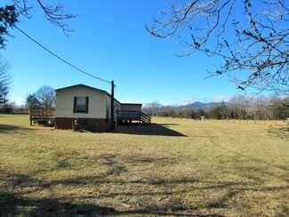 533 Maple Run Rd, Amherst, VA 24521