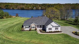 214 Upper Pond Rd, Litchfield, ME 04350