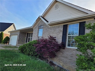 3139 Hibiscus Ct, New Albany, IN 47150