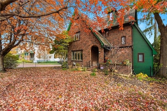 901 S Trenton Ave, Pittsburgh, PA 15221