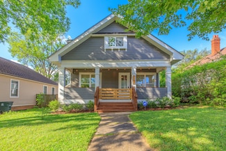 2104 Oak St, Chattanooga, TN 37404