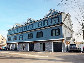 65 Cherry St Unit 2, Waltham, MA 02453