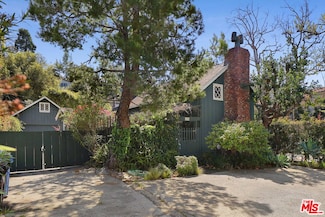 350 Entrada Dr, Santa Monica, CA 90402