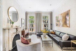 262 W 25th St, New York, NY 10001
