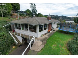 67679 E Bay Rd, North Bend, OR 97459