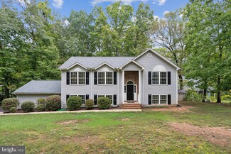 996 Lake Heritage Dr, Ruther Glen, VA 22546