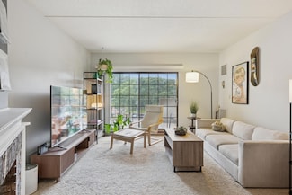 6710 Vernon Ave S Unit 316, Edina, MN 55436