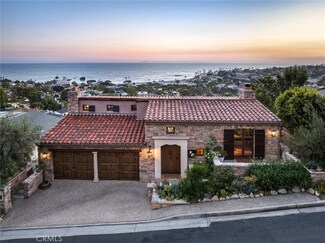 494 Hilledge Dr, Laguna Beach, CA 92651