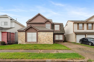 6422 Chatham Island Ln, Houston, TX 77035