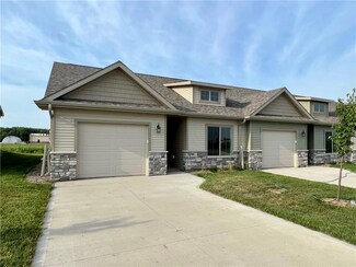 516 W Madison St, Winterset, IA 50273