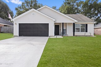 16259 Greenglade Dr, Gulfport, MS 39503