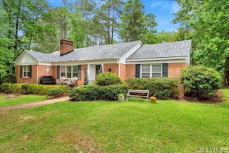 210 Gaines St, Norlina, NC 27563