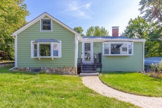 7 Cedar Rd, Littleton, MA 01460