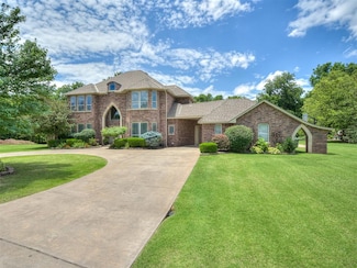 401 S Riverside Dr, Moore, OK 73160