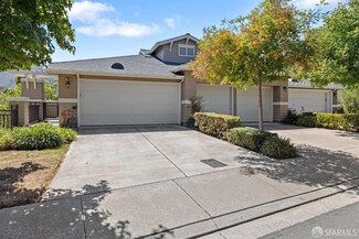 222 Fox Sparrow Ln, Brisbane, CA 94005
