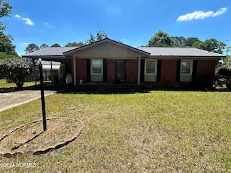 411 Croom Dr, Goldsboro, NC 27530