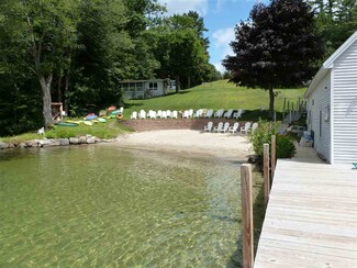 680 N Main St Unit 2, Wolfeboro, NH 03894