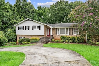 2072 Mcduffie Rd, Austell, GA 30106