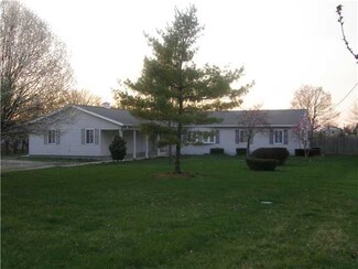 8480 Gerich Lilly Rd, West Jefferson, OH 43162